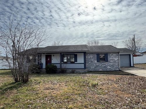 46 Red Cedar Blvd, Poplar Bluff, MO, 63901-7086 | Card Image