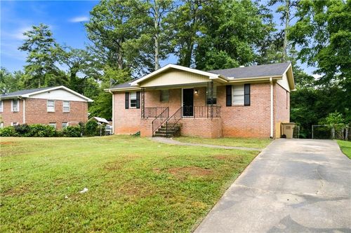 997 Pineglen Drive, Forest Park, GA, 30297 | Card Image