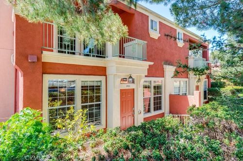 2803 Garibaldi Ave, San Luis Obispo, CA, 93401-5714 | Card Image