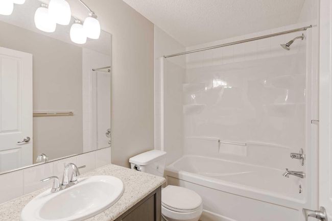 168 Cougar Ridge Manor Sw, Home with 4 bedrooms, 3 bathrooms and 4 parking in Calgary AB | Image 37