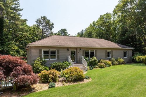 24 Moon Compass Ln, Sandwich, MA, 02563-2765 | Card Image