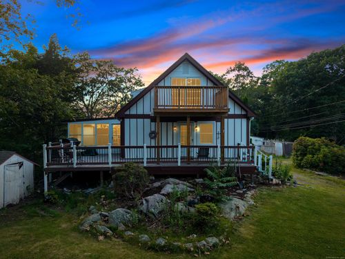 18 Dayton Road, Waterford, CT, 06385 | Card Image