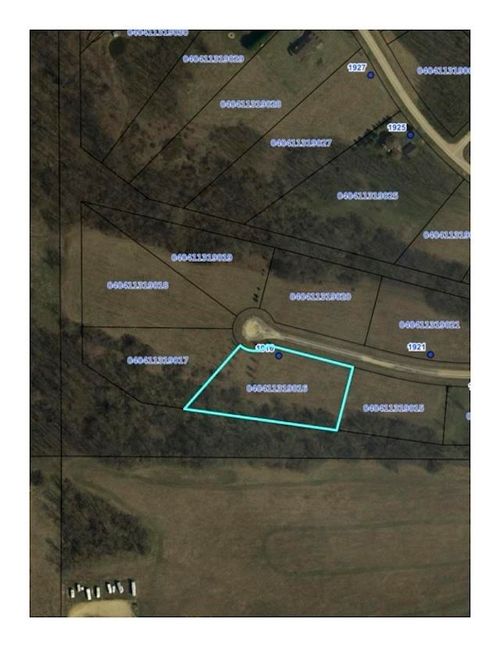 19-16 Timber Ridge Rd, LANARK, IL, 61046-9664 | Card Image