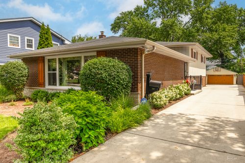 5329 Grand Ave, Western Springs, IL, 60558-1839 | Card Image