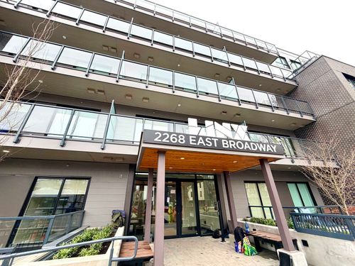 105-2268 Broadway E, Vancouver, BC, V5N0L2 | Card Image