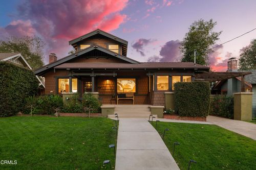 1046 N Michigan Ave, Pasadena, CA, 91104-2960 | Card Image