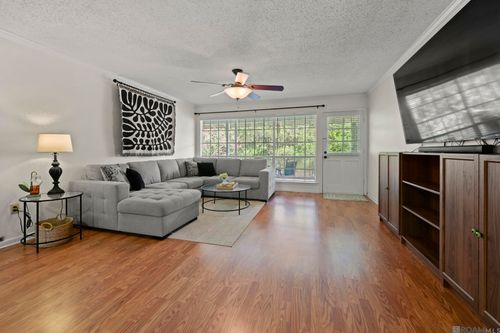 g-10442 Jefferson Hwy, Baton Rouge, LA, 70809-2742 | Card Image