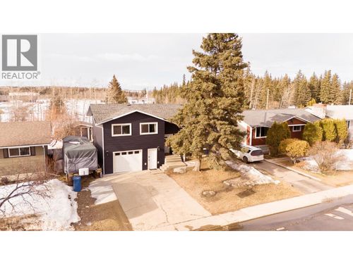 9508 114a Ave, Fort St. John, BC, V1J2X5 | Card Image