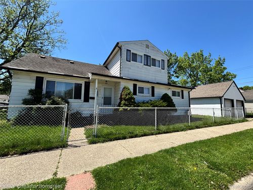 8145 Lozier Ave, Warren, MI, 48089-1678 | Card Image