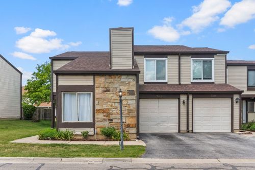 761 Colorado Ct, Carol Stream, IL, 60188-9214 | Card Image