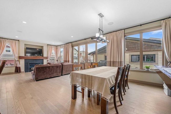 50 Auburn Shores Way Se, Home with 5 bedrooms, 3 bathrooms and 5 parking in Calgary AB | Image 9
