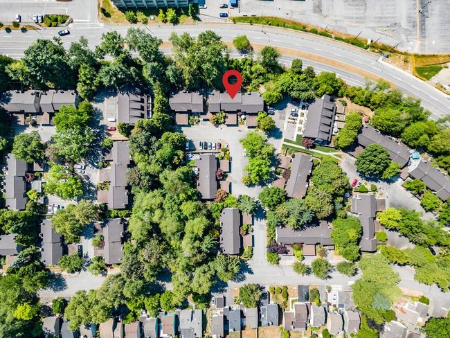 4716 Willowdale Place, Townhouse with 4 bedrooms, 1 bathrooms and 2 parking in Burnaby BC | Image 26