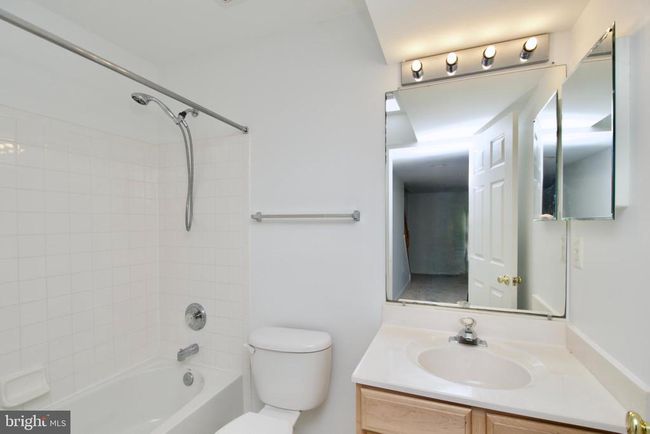 17528 October Glory Loop, House other with 4 bedrooms, 5 bathrooms and null parking in DUMFRIES VA | Image 24