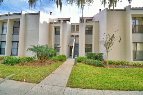 608 Sweet Bay Cir, WINTER HAVEN, FL, 33884-3137 | Card Image
