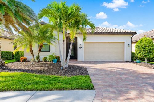 7130 Quiet Creek Dr, BRADENTON, FL, 34212-4269 | Card Image