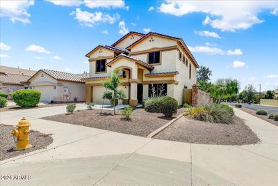 2575 W Amber Sun Drive, House other with 4 bedrooms, 3 bathrooms and null parking in Phoenix AZ | Image 1