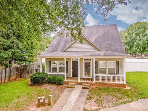 13016 Meadowmere Rd, Huntersville, NC, 28078-2245 | Card Image