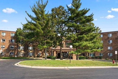 apt-217-1475 Rebecca Dr, Hoffman Estates, IL, 60169-1053 | Card Image