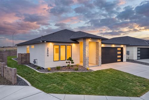2904 Meadowlark Ave, Richland, WA, 99352-5602 | Card Image