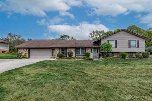 7308 Tamarind Trl, Centerville, OH, 45459-4946 | Card Image