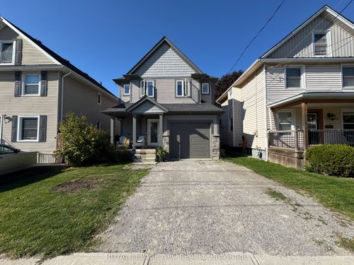 11 Violet St, Saint Catharines, ON, L2S2X1 | Card Image