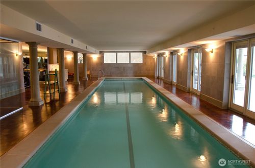 628252 Undisclosed, Mercer Island, WA, 98040 | Card Image