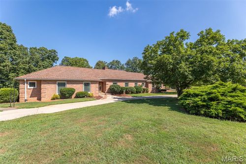3603 Mclane Dr, Poplar Bluff, MO, 63901-8752 | Card Image