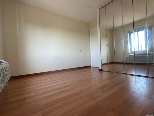 APT-6E - 213-02 42 Nd Ave, Home with 2 bedrooms, 2 bathrooms and null parking in Bayside NY | Image 5