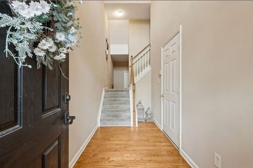 1601 Signal Flag Way, Lawrenceville, GA, 30043-8370 | Card Image