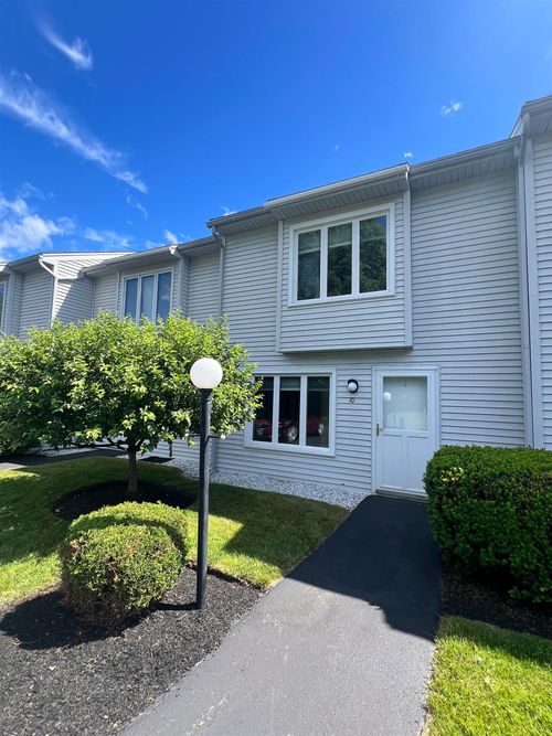 10 Kyle Dr, Newport, NH, 03773-3015 | Card Image