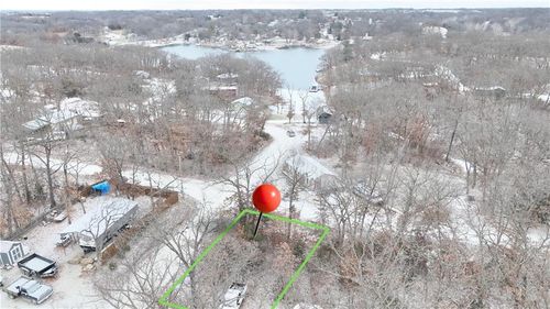 595 W Leisure Lake Dr, Trenton, MO, 64683 | Card Image