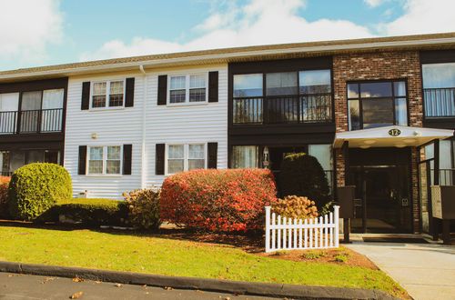 apt-6-12 Candlewood Ln, Dennis Port, MA, 02639-1327 | Card Image