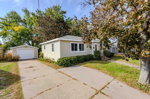 540 11th St S, WISCONSIN RAPIDS, WI, 54494-5034 | Card Image