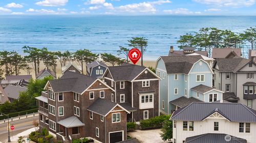 14 Ocean Tide Ln, Pacific Beach, WA, 98571 | Card Image