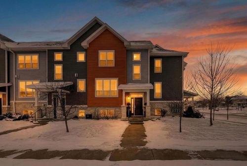 9395 Old Sauk Road, Madison, WI, 53562 | Card Image