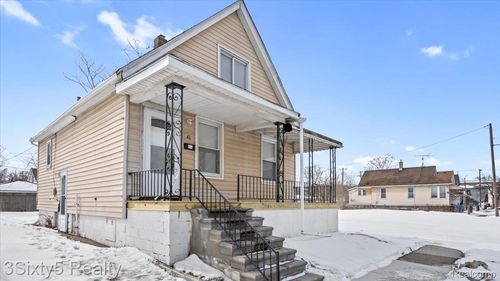 41 Le Blanc St, River Rouge, MI, 48218-1215 | Card Image