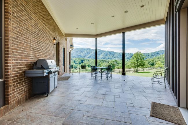 18325 Horton Hwy, House other with 5 bedrooms, 8 bathrooms and null parking in Fall Branch TN | Image 47