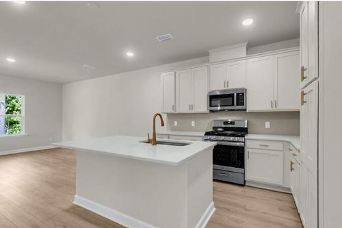 5038 Blackberry Ln, Ravenel, SC, 29470-5393 | Card Image