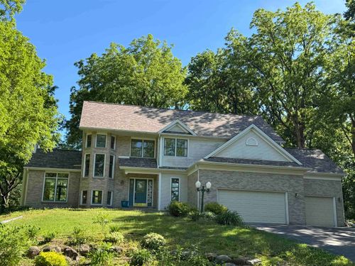 7593 Grace Dr, ROSCOE, IL, 61073-8163 | Card Image