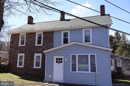 824 Kintner Rd, KINTNERSVILLE, PA, 18930-9647 | Card Image