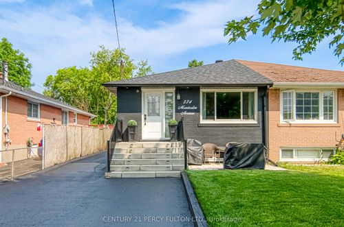 574 Montcalm Ave, Oshawa, ON, L1J2H1 | Card Image