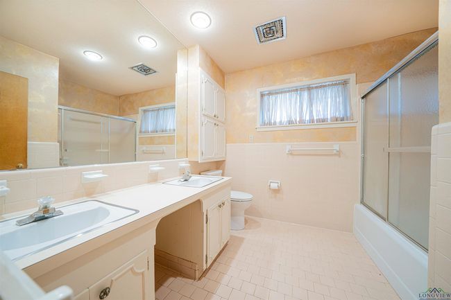 201 Bronco Ln, House other with 4 bedrooms, 2 bathrooms and null parking in Linden TX | Image 18