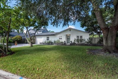 512 Nautical Boulevard N, House other with 4 bedrooms, 2 bathrooms and null parking in Atlantic Beach FL | Image 3