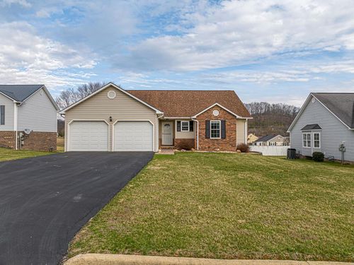 139 Brandon Ln, Bristol, VA, 24201-3191 | Card Image