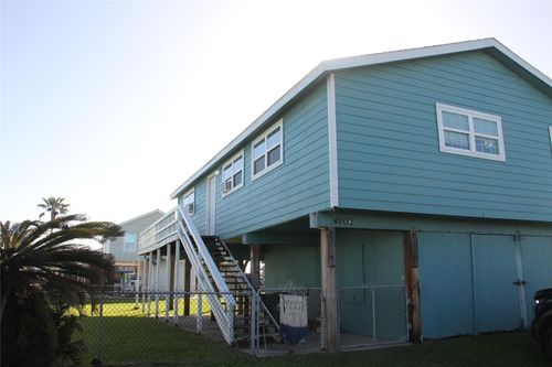 4102 Kent Dr, Galveston, TX, 77554 | Card Image