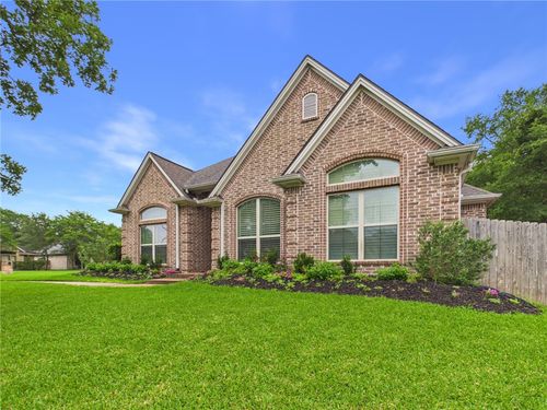 1616 Mariners Cv, College Station, TX, 77845-8782 | Card Image