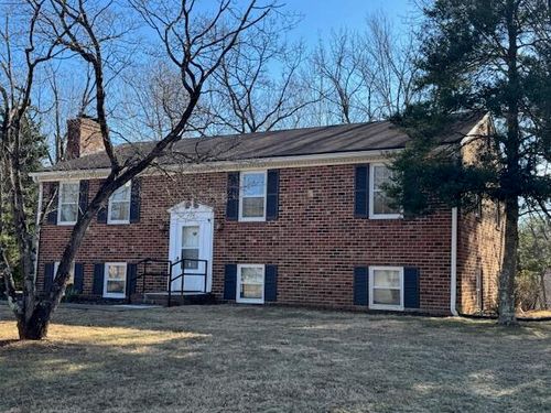 404 Robin Dr, Lynchburg, VA, 24502-4143 | Card Image