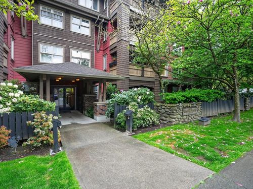 304-675 Park Cres, New Westminster, BC, V3L5W4 | Card Image