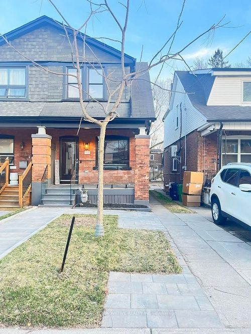 371 Milverton Blvd, Toronto, ON, M4J1W1 | Card Image
