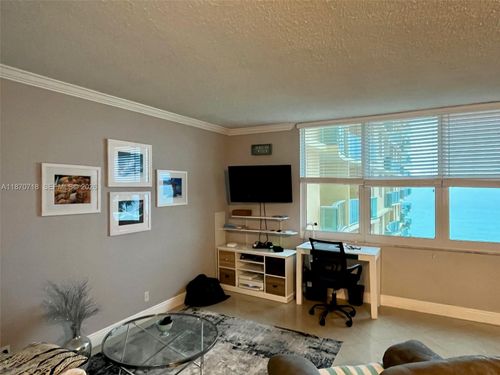 apt-719-2501 S Ocean Dr, Hollywood, FL, 33019-2611 | Card Image